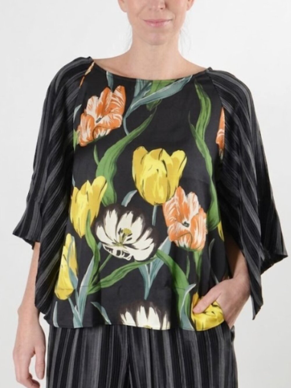 Alembika | Tulip Mixed Print Oversized Boxy Blouse Kimono Sleeve | Size Medium